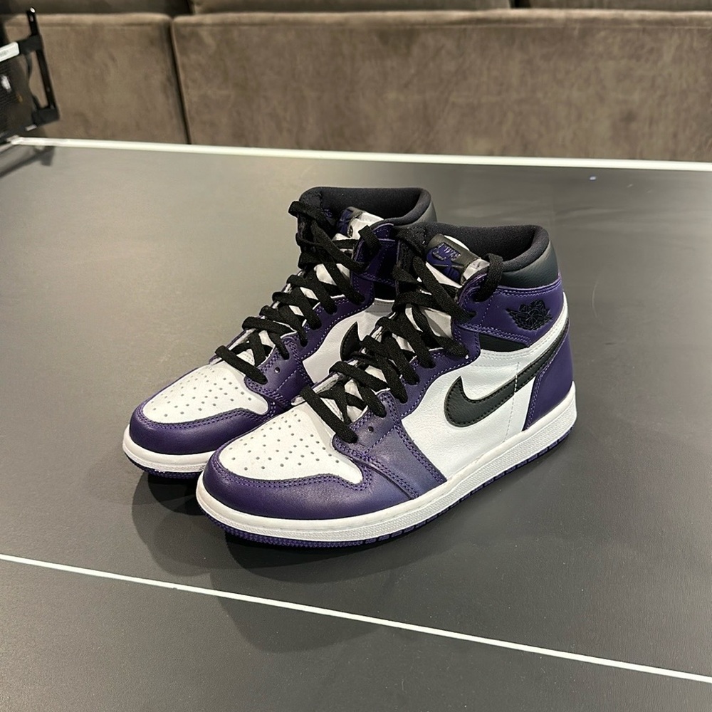 Jordan 1s Court Purple